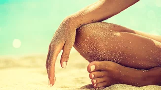 Τι χρώμα να βάψω τα νύχια μου | Τα καλύτερα χρώματα για το Καλοκαίρι 2019