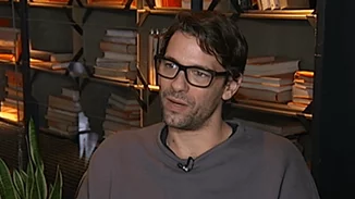 Αποστόλης Τότσικας | Πιάστηκε στα χέρια με γνωστό ηθοποιός μπροστά στις κάμερες!