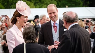 Kate Middleton | Η total pink εμφάνιση στο πάρτι της Βασίλισσας Ελισάβετ