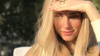 Η Δούκισσα Νομικού δείχνει βήμα- βήμα πώς βάφεται κάθε μέρα