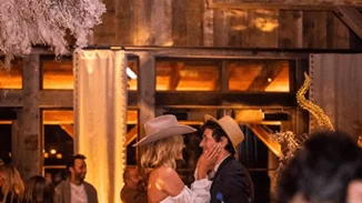 Karlie Kloss | Το wedding party με θέμα την Άγρια Δύση και οι εκλεκτοί καλεσμένοι