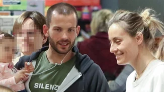 Η Ελεονώρα Μελέτη για μπάνιο με την κόρη της | Δες την τέλεια φωτογραφία