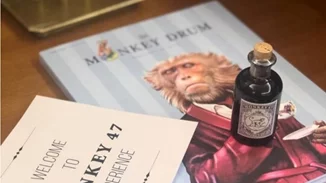 Για Monkey Safari στο Mέλανα Δρυμό!