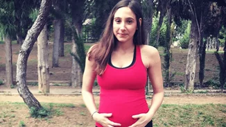 Φωτεινή Αθερίδου | Μετά το ολόσωμο μαγιό η εγκυμονούσα μάς δείχνει το σώμα της και με μπικίνι (pic)