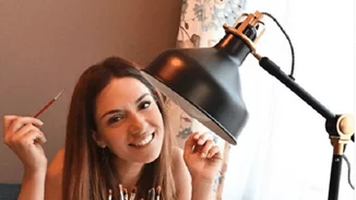 Βάσω Λασκαράκη | Μας δείχνει το δωμάτιο της κόρης της, Εύας