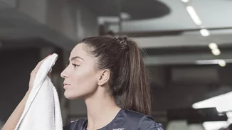 Ξέρουμε πού θα βρεις τα πιο stylish αθλητικά ρούχα και αξεσουάρ