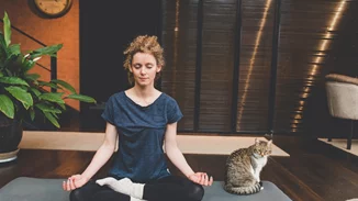 5 οικονομικοί τρόποι για να χαλαρώσεις μετά από μια δύσκολη εβδομάδα