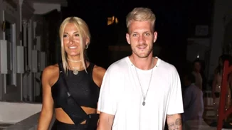 Ιωάννα Τούνη | Με τον σύντροφό της στην παραλία!