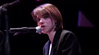 Monika | Βάφτισε την κόρη της και δεν το έμαθε κανείς! (φωτογραφία)