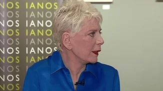 Έλενα Ακρίτα | Οι αιχμές για τον Σεφερλή, η κατάθλιψη & οι «σαπουνόπερες»