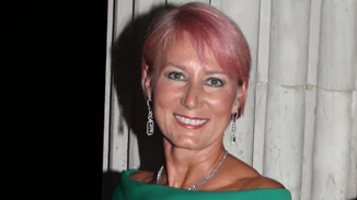 Νατάσα Παζαΐτη | Η σπάνια δημόσια εμφάνιση συνοδευόμενη από τον γιο της