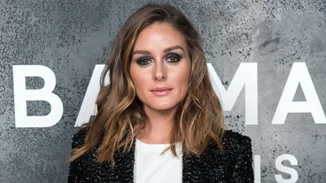H Olivia Palermo φόρεσε τα Mango mules που δεν κοστίζουν ούτε 15 ευρώ