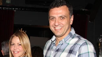 Τζένη Μπαλατσινού και Βασίλης Κικίλιας | Η βραδινή έξοδος, η αγκαλιά και το μπάσκετ