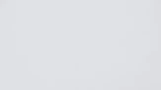 Το πιο stylish outfit καλεσμένης σε γάμο κοστίζει λιγότερο από 18 ευρώ