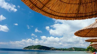 Τι θα έλεγες για μια καλοκαιρινή απόδραση στη Σκιάθο;