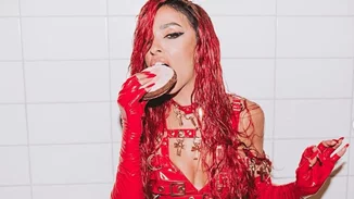 Ελένη Φουρέιρα | Τα νέα της international hits τώρα και στο YouTube! (vids)