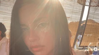 Adriana Lima | Η ενόχλησή της όταν ήρθε αντιμέτωπη με τους παπαράτσι στη Μύκονο