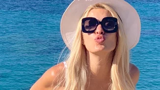 Ελένη Μενεγάκη | Το σχόλιο που έγινε για την κοιλιά της και την έκανε να απαντήσει στο Instagram