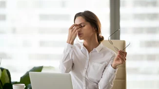 Νιώθεις πολύ κουρασμένη; Έτσι θα γεμίσεις πάλι ενέργεια