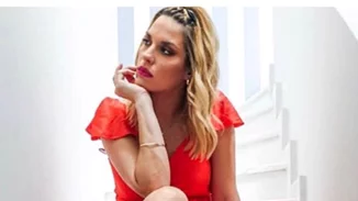 Μαντώ Γαστεράτου | Η έγκυος παρουσιάστρια κάνει pilates