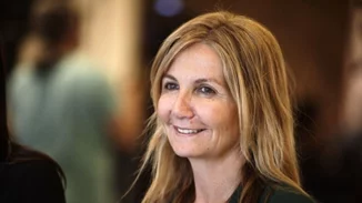 Οι ιδιαίτερες μπότες της Μαρέβας Μητσοτάκη προκάλεσαν πολλά σχόλια