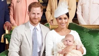 Meghan Markle- Πρίγκιπας Harry | Πώς τίμησαν την Πριγκίπισσα Diana στα βαφτίσια του Archie