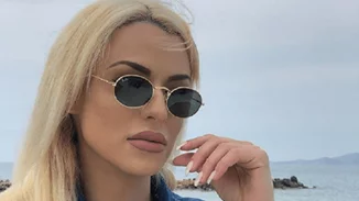 Αλλαγές για την Στέλλα Μιζεράκη | Στον πλαστικό χειρούργο Αριστομένη Γιαννόπουλο (pic)