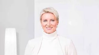 Νατάσα Παζαΐτη | Φωτογραφίζει την πανέμορφη κόρη της, Αλίκη!