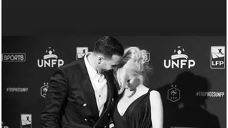 O πρώην σύντροφος της Pamela Anderson ξεσπά κατά της