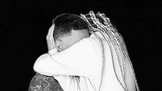 Πάρις Κασιδόκωστας | Δημοσίευσε τρυφερές φωτογραφίες με την Τάμτα στο Instagram