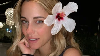 Δούκισσα Νομικού Ι Φωτογραφίζεται με μαγιό λίγο πριν γεννήσει