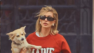 Hailey Baldwin | Φωτογραφίζεται με τα πιο iconic looks της  πριγκίπισσας Diana