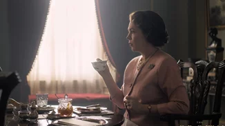 The Crown 4 | Οι ανακρίβειες και οι αλήθειες για τον πρίγκιπα Φίλιππο