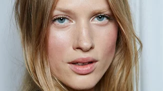 Η BB Cream είναι αυτό ακριβώς που ψάχνεις αν θέλεις να πετύχεις το τέλειο “no make-up look”