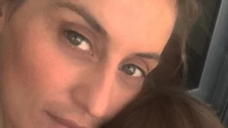 Η απάντηση της Ελεονώρας Μελέτη σε αγενή follower | "Είναι “μουστάκι” από πανάδες και όχι από..."