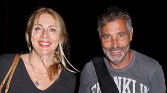 Σμαράγδα Καρύδη - Θοδωρής Αθερίδης | Η έξοδος του ζευγαριού στο θέατρο(pics)