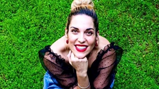 Μαντώ Γαστεράτου | Η εγκυμονούσα πόζαρει με μαγιό και στέλνει το δικό της μήνυμα