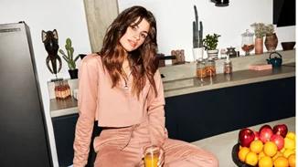 H Δανάη Παππά φοράει τα πιο ωραία ρούχα και σου δίνει στιλιστικές ιδέες