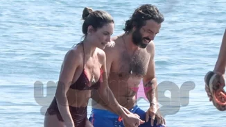 Αθηνά Οικονομάκου & Φίλιππος Μιχόπουλος | Full in Love στη Σαντορίνη!