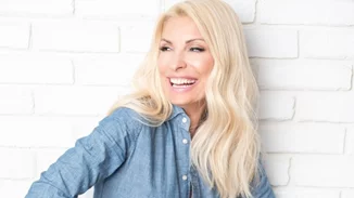 Ελένη Μενεγάκη | Οι νέες εντυπωσιακές φωτογραφίες και η ανακοίνωση για τις αλλαγές στην εκπομπή