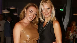 ΣΚΑΪ παρουσίαση προγράμματος | Λάθος και σωστά μαλλιά, smokey μακιγιάζ που μας ενθουσίασαν και άλλα πολλά