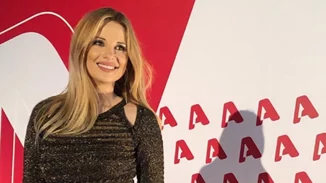 Γενέθλια για τη Μενεγάκη της Κύπρου | Η εντυπωσιακή τούρτα και η ηλικία της