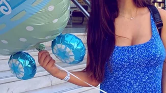 Γνωστή Ελληνίδα βγήκε από το μαιευτήριο και το σώμα της μας άφησε άφωνους!