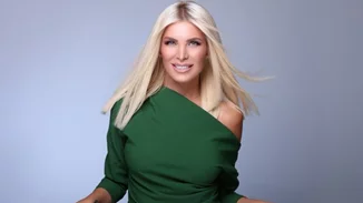 Κατερίνα Καινούργιου | Το επίσημο τρέιλερ του «Ευτυχείτε» μόλις κυκλοφόρησε!