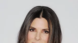 Sandra Bullock | Παρουσίασε για πρώτη φορά στο κοινό την κόρη της, Laila