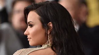 Ποια τραγουδίστρια βαφτίστηκε στον Ιορδάνη Ποταμό;