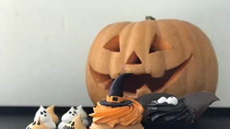 This is Halloween | Βρήκαμε το πιο cool μενού με τα πιο «τρομακτικά» γλυκά κεράσματα