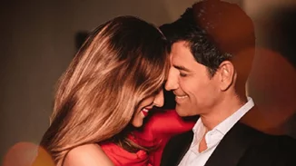 Σάκης Ρουβάς - Κάτια Ζυγούλη | Γιόρτασαν γενέθλια και επέτειο γάμου (θα λιώσεις με τις τρυφερές ευχές του Σάκη)