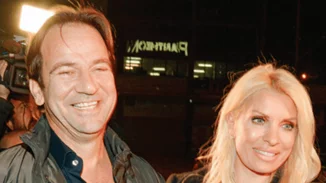 Ελένη Μενεγάκη - Μάκης Παντζόπουλος | Εικόνες καταστροφής στο ξενοδοχειακό τους συγκρότημα στην Άνδρο (pics)