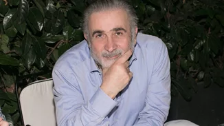 Ο Λάκης Λαζόπουλος για τη Μαλβίνα Κάραλη | "Σε αυτή τη δουλειά πρέπει να μάθεις να μην πληγώνεσαι, κι εκείνη δεν το είχε μάθει αυτό"